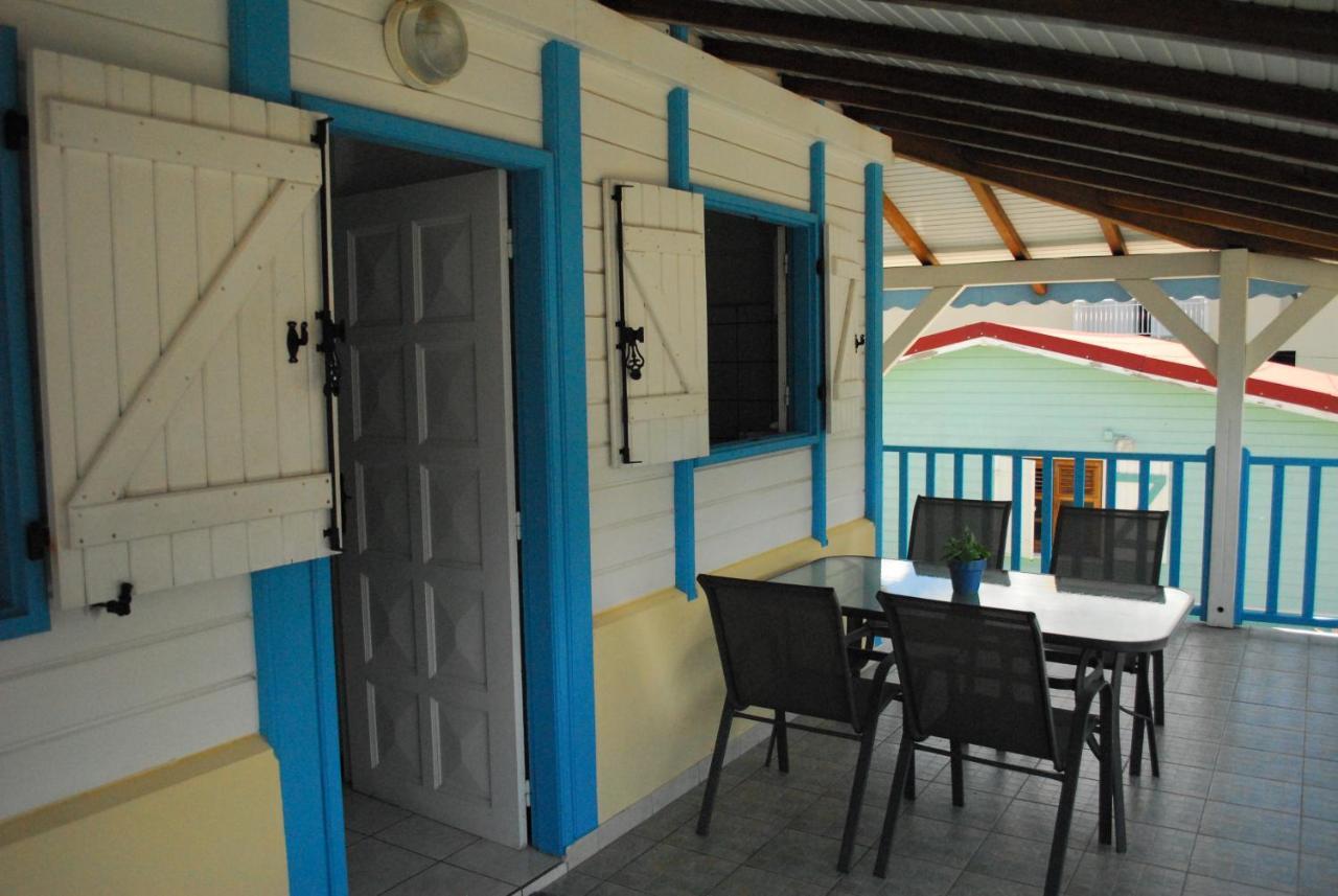 Le Goyavier Apartment Saint-Pierre Luaran gambar